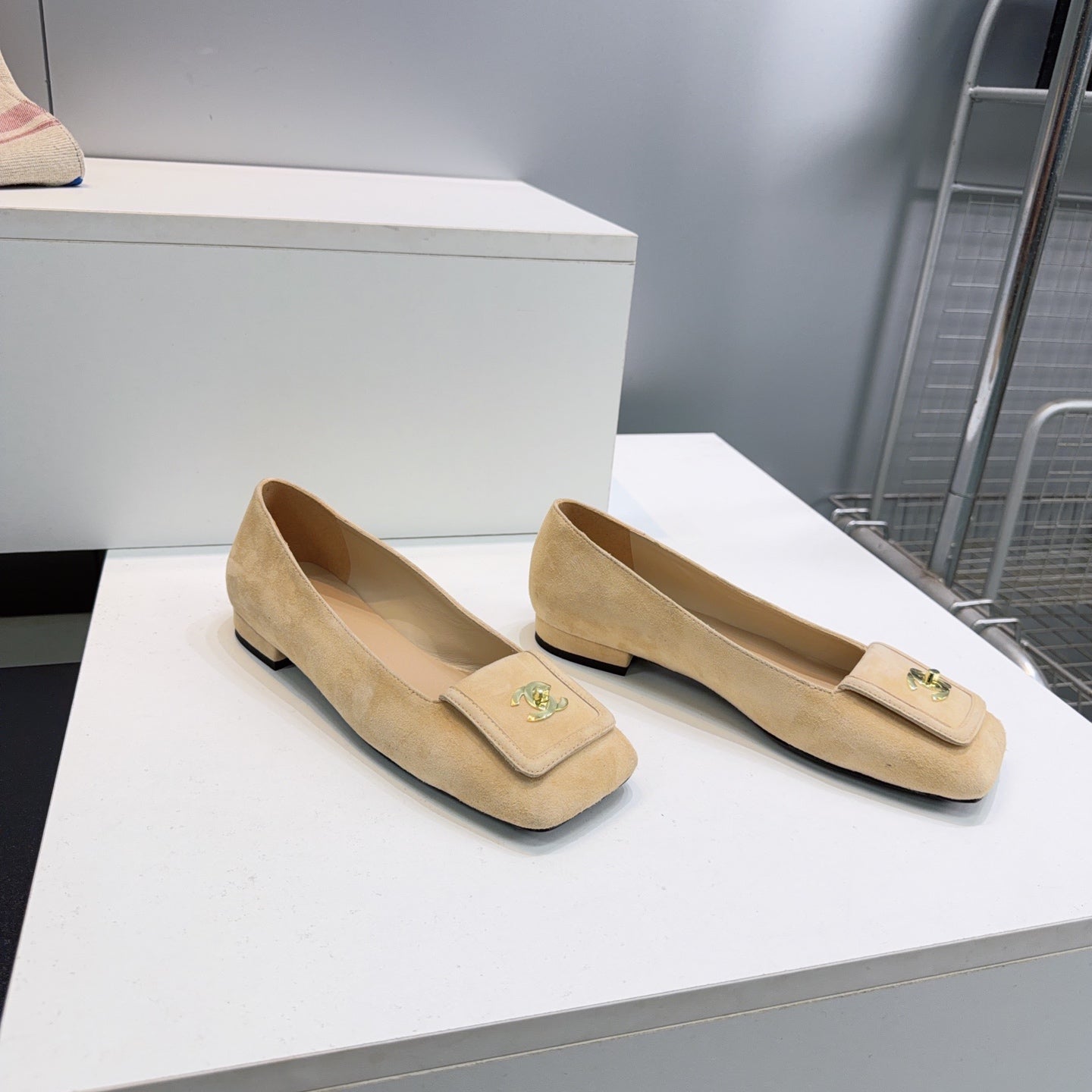 CHANEL 26S SQUARE-TOE BALLET FLATS IN BEIGE SUEDE