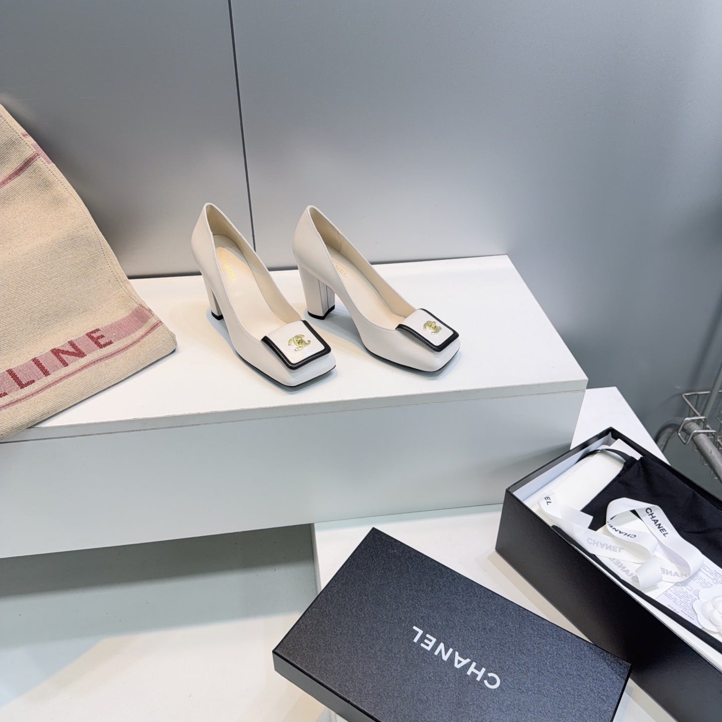 CHANEL 26S SQUARE-TOE HIGH HEELS 95 MM IN WHITE LAMBSKIN