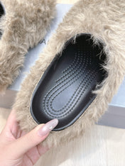 BALENCIAGA 25S MULES IN LIGHT BEIGE FAUX FUR