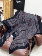 CHANEL 25S SCARF 200 IN CASHMERE 728979