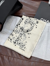 CHANEL 25S SCARF 200 IN CASHMERE 728987