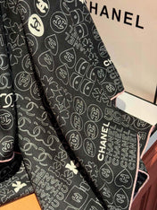 CHANEL 25S SCARF 110 IN CASHMERE SILK 738477