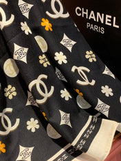 CHANEL 25S SCARF 140 IN CASHMERE 931509