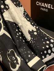 CHANEL 25S SCARF 140 IN SILK AND CASHMERE 931993