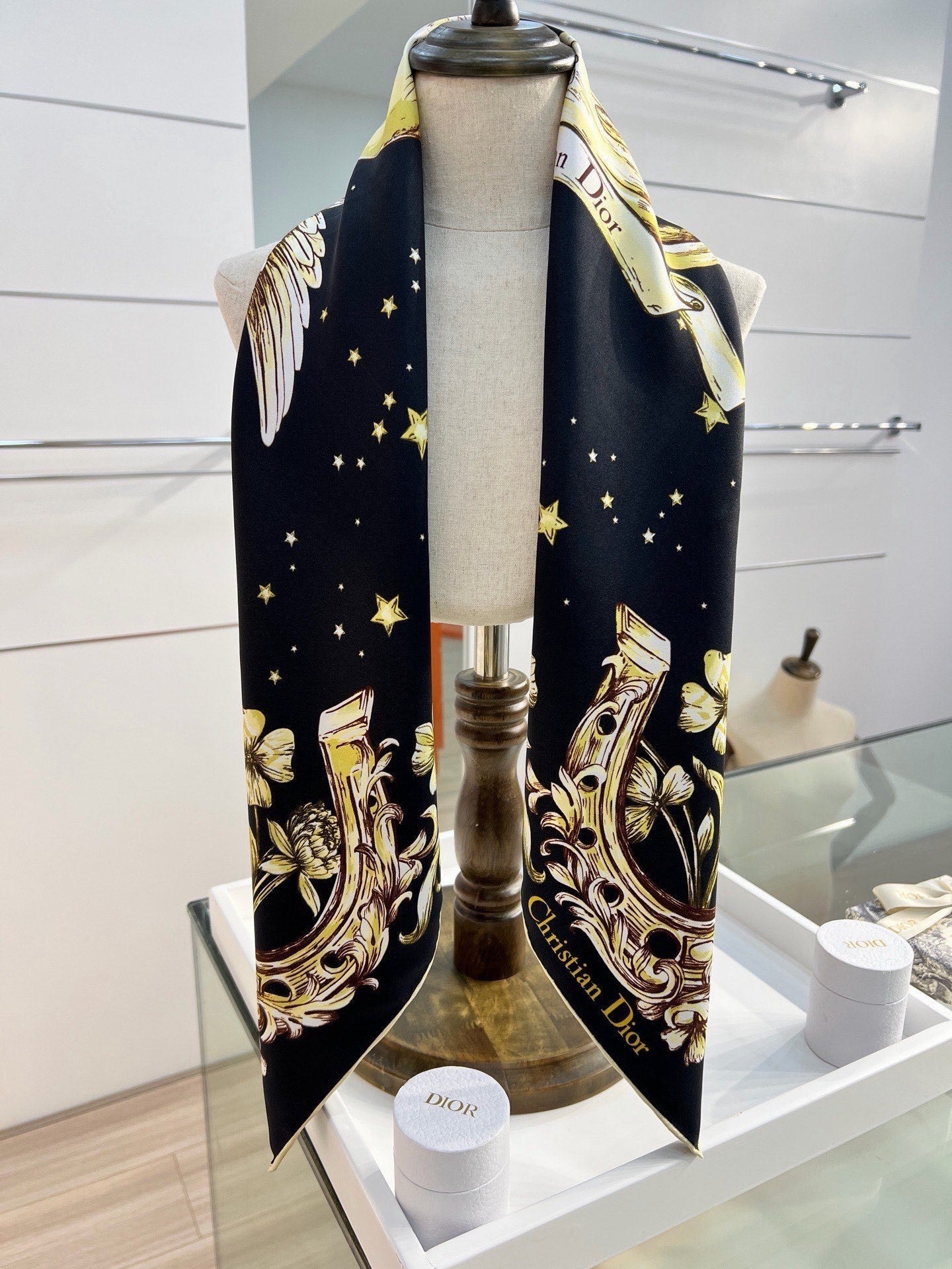DIOR 26S SCARF 90 IN SILK 416827