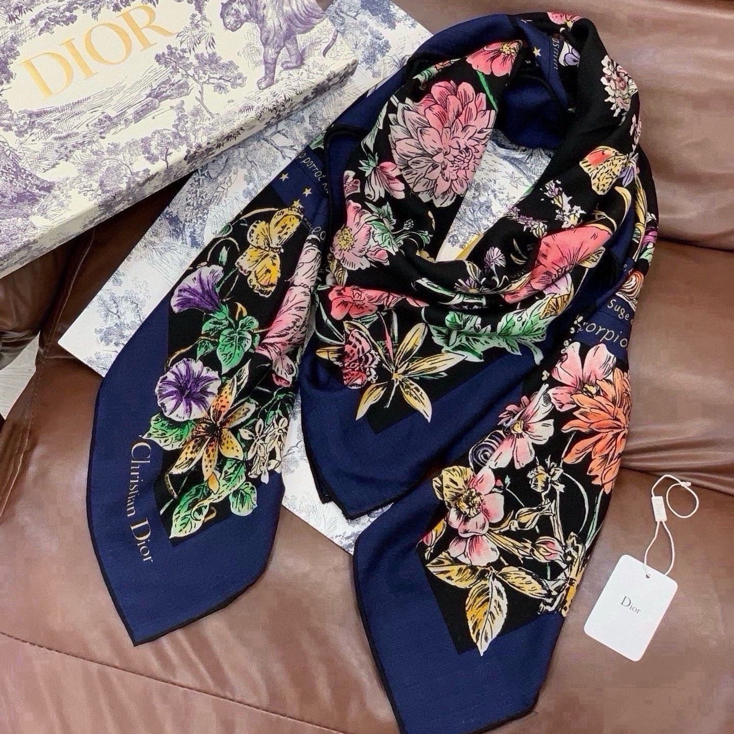 DIOR 26S SCARF 140 IN CASHMERE AND SILK 426190