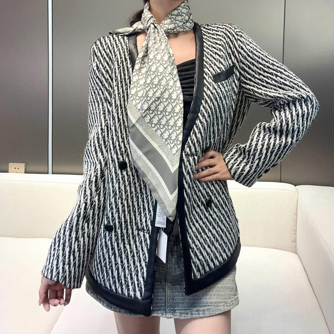 DIOR 26S SCARF 90 IN SILK 509171