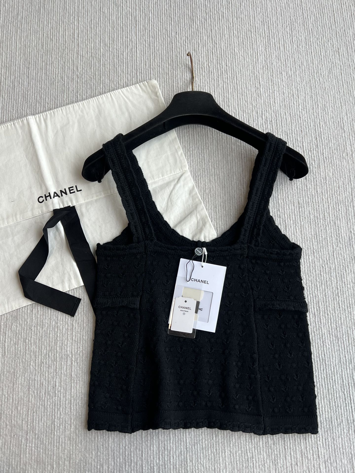 Chanel 25P Camisole Black Cashmere 220191