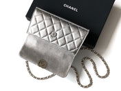 CHANEL 25S KELLY BAG 18 IN SILVER METALLIC LAMBSKIN WITH GOLD HARDWARE STYLE 1