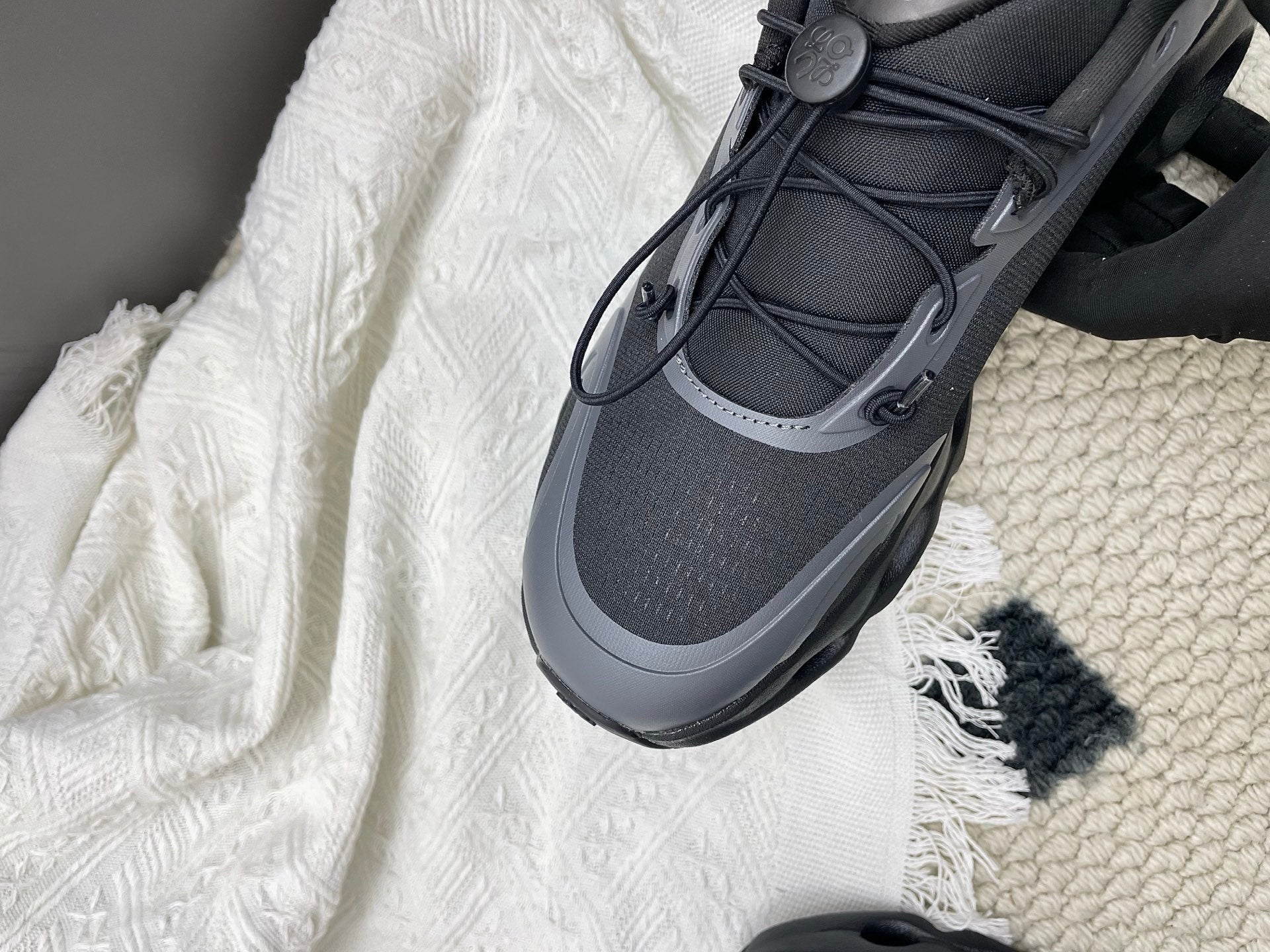 LOEWE 26S CLOUDSOLO SNEAKERS IN BLACK RECYCLED POLYESTER