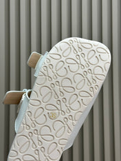 LOEWE 26S EASE SLIDE IN WHITE CALFSKIN