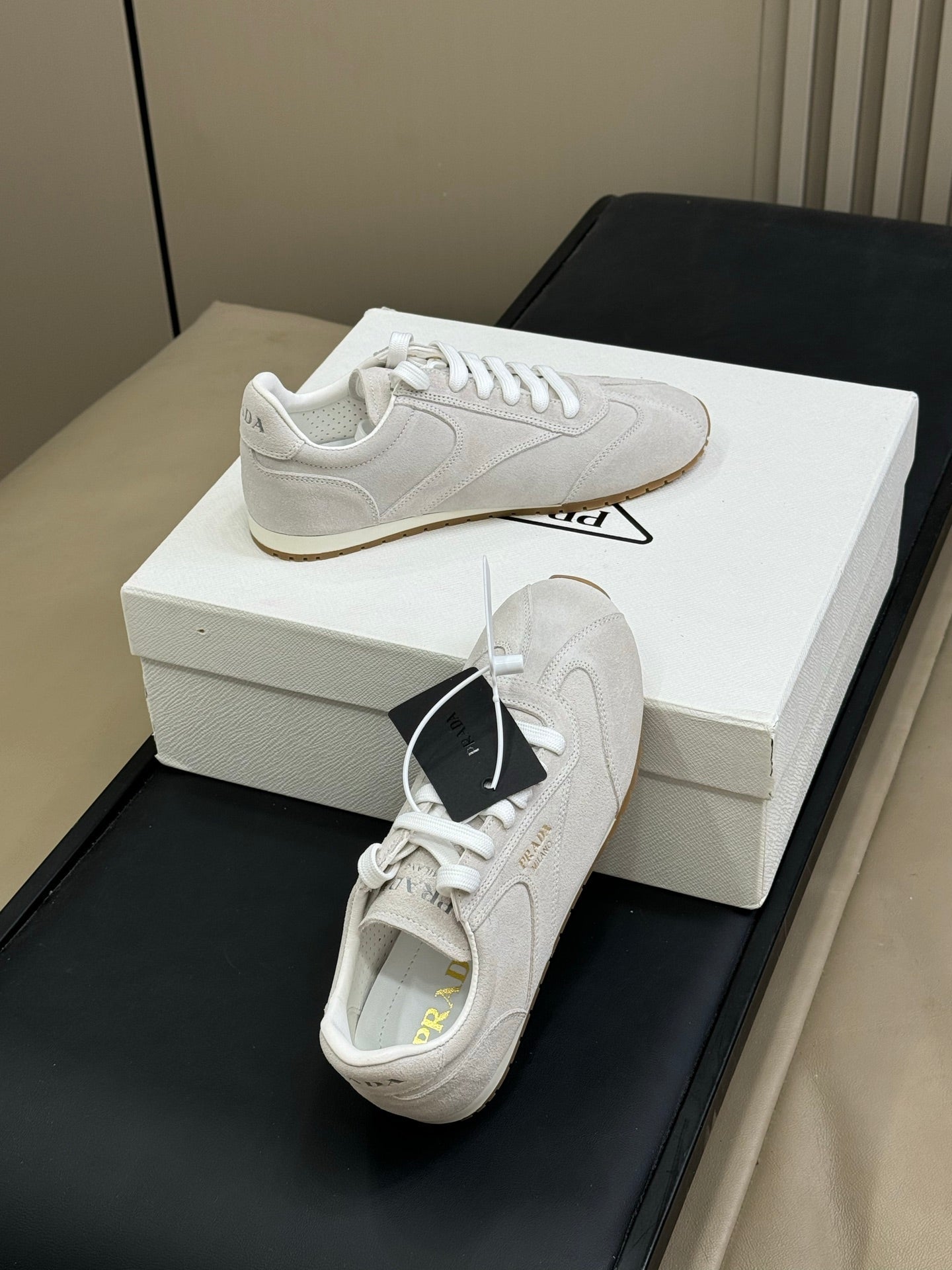 PRADA 25S SNEAKER IN LIGHT GREY SUEDE STYLE 7