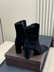 ALAIA 25S ANKLE HIGH-HEELED BOOTS IN BLACK SUEDE