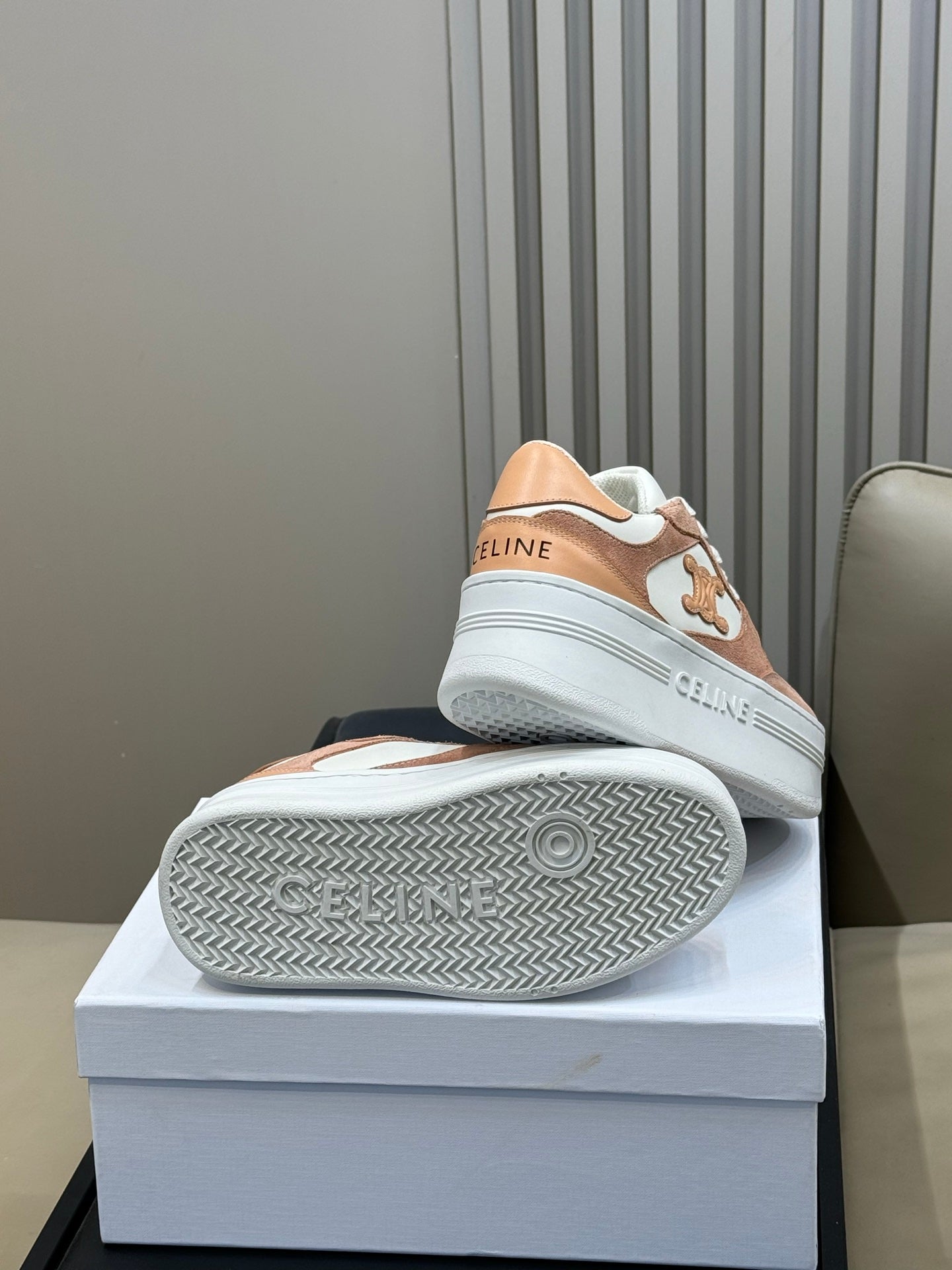 CELINE 26S WEDGE SNEAKERS IN WHITE CALFSKIN AND CARAMEL SUEDE