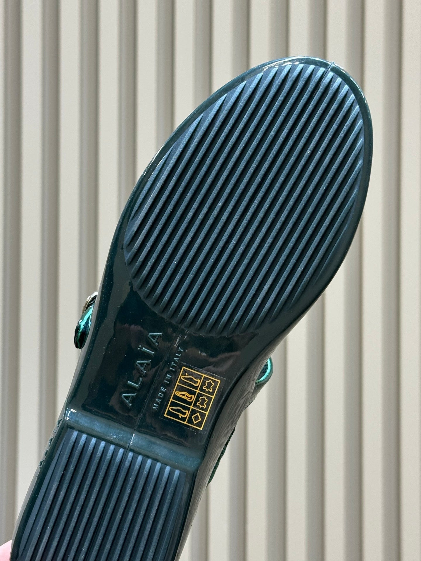 ALAIA 26S MARY JANE BALLET FLATS IN DARK GREEN MESH AND GLOSSY CALFSKIN