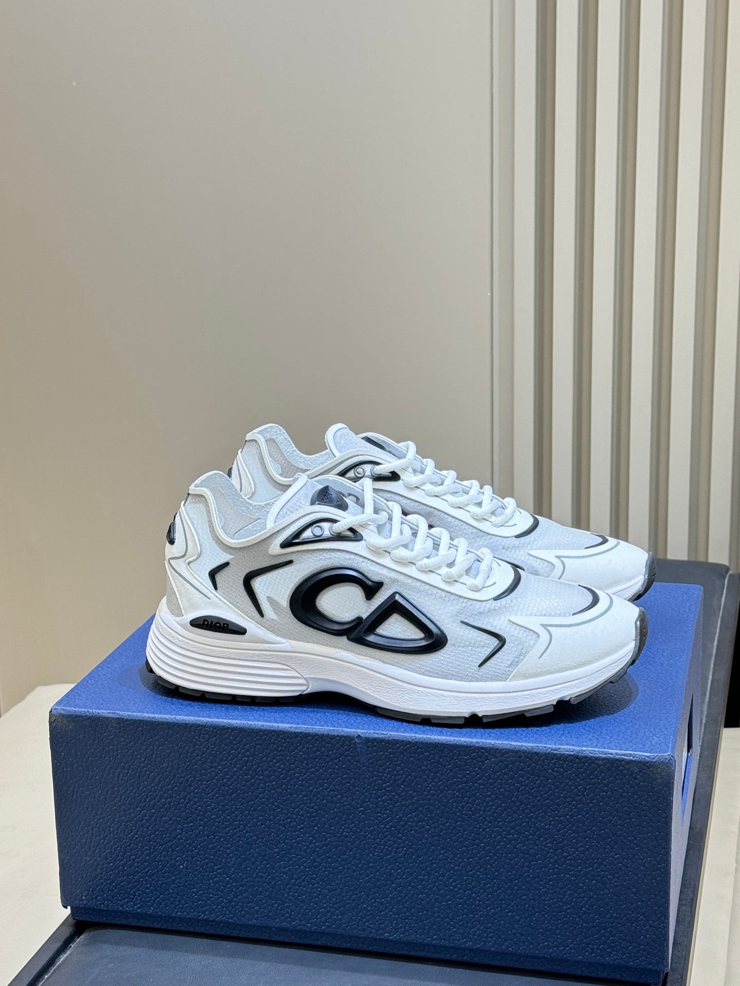 DIOR 26S B30 COUNTDOWN TECH SNEAKER IN WHITE TECHNICAL FABRIC AND SUEDE