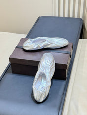 ALAIA 26S BALLET FLATS IN SILVER LAMBSKIN