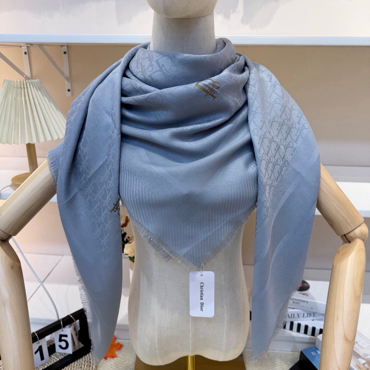 DIOR 26S SCARF 140 IN SILK 281268