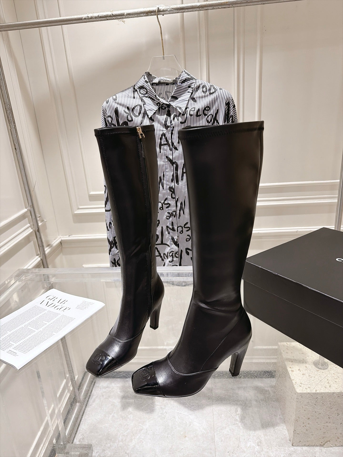 CHANEL 26S HIGH HEEL KNEE HIGH BOOTS 80 MM IN BLACK CALFSKIN AND PATENT LEATHER