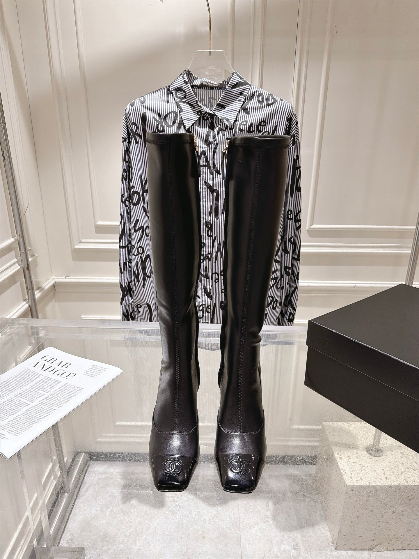CHANEL 26S HIGH HEEL KNEE HIGH BOOTS 80 MM IN BLACK CALFSKIN AND PATENT LEATHER