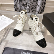 CHANEL 26S HIGH HEEL KNEE HIGH BOOTS 70 MM IN WHITE LAMBSKIN AND BLACK PATENT CALFSKIN