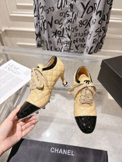 CHANEL 26S HIGH HEEL ANKLE BOOTS 70 MM IN BEIGE LAMBSKIN AND BLACK PATENT CALFSKIN
