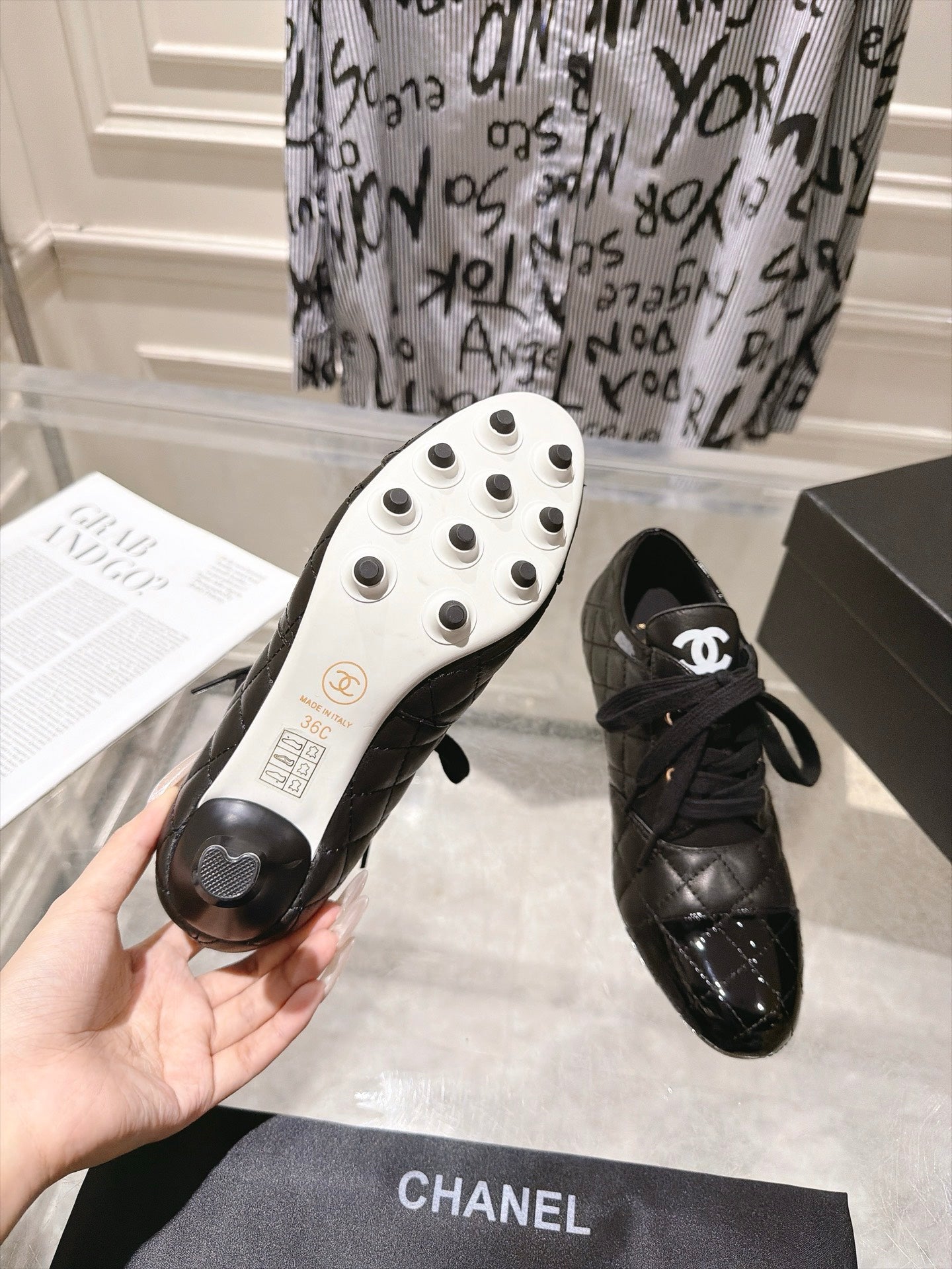 CHANEL 26S HIGH HEEL ANKLE BOOTS 70 MM IN BLACK LAMBSKIN AND PATENT CALFSKIN