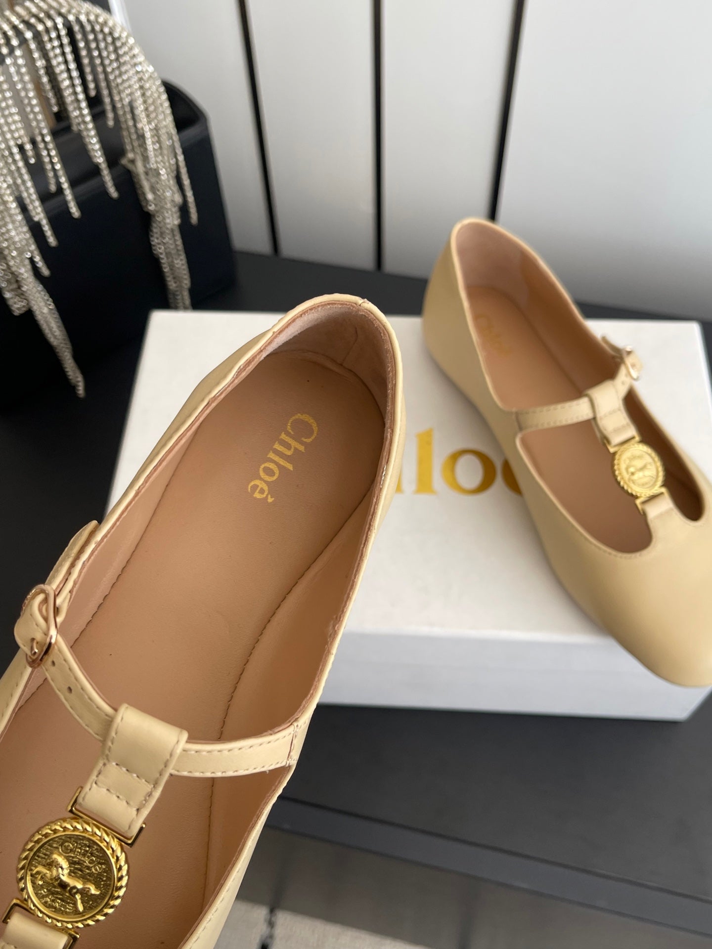 CHLOÉ 26S MARY JANE SHOES IN BEIGE CALFSKIN