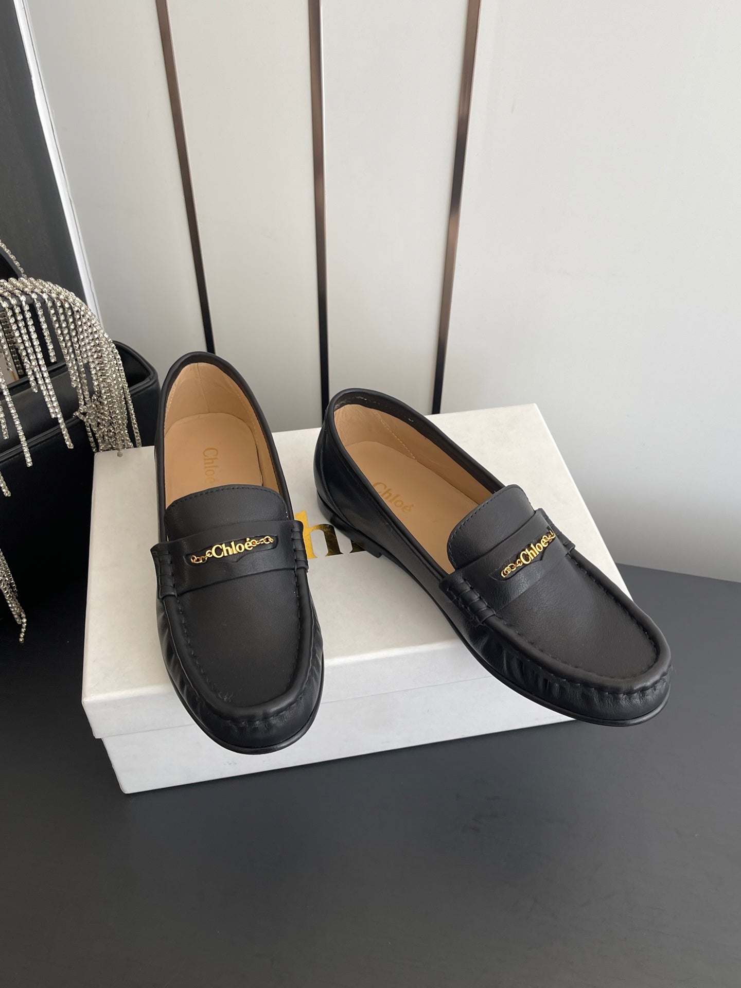 CHLOÉ 26S LOAFERS IN BLACK CALFSKIN