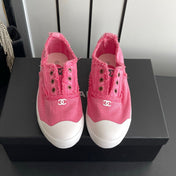 CHANEL 26S LOW TOP SNEAKERS IN LINK PINK FRAYED CANVAS