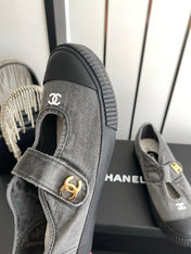 CHANEL 26S MARY JANE SNEAKERS IN GREY CANVAS WITH GOLD-TONE METAL CC LOGO