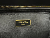 PRADA 25S GALLERIA LARGE BAG 28 IN BLACK CALFSKIN GOLD HARDWRE