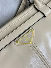 PRADA 25S BONNIE LARGE HANDBAG 38 IN BEIGE CALFSKIN GOLD HARDWRE