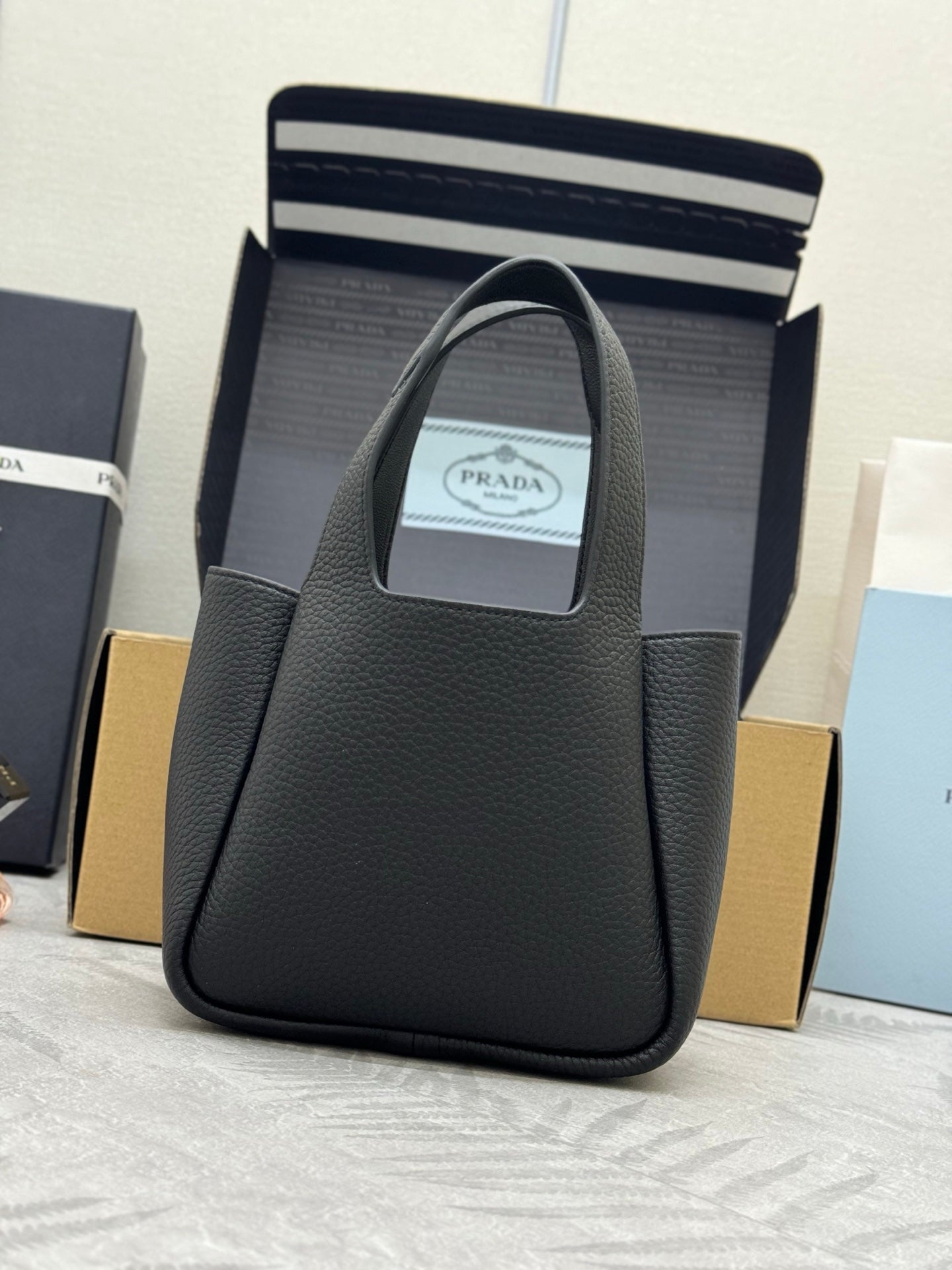 PRADA 25S TOTE MINI BAG 18 IN BLACK CALFSKIN GOLD HARDWRE