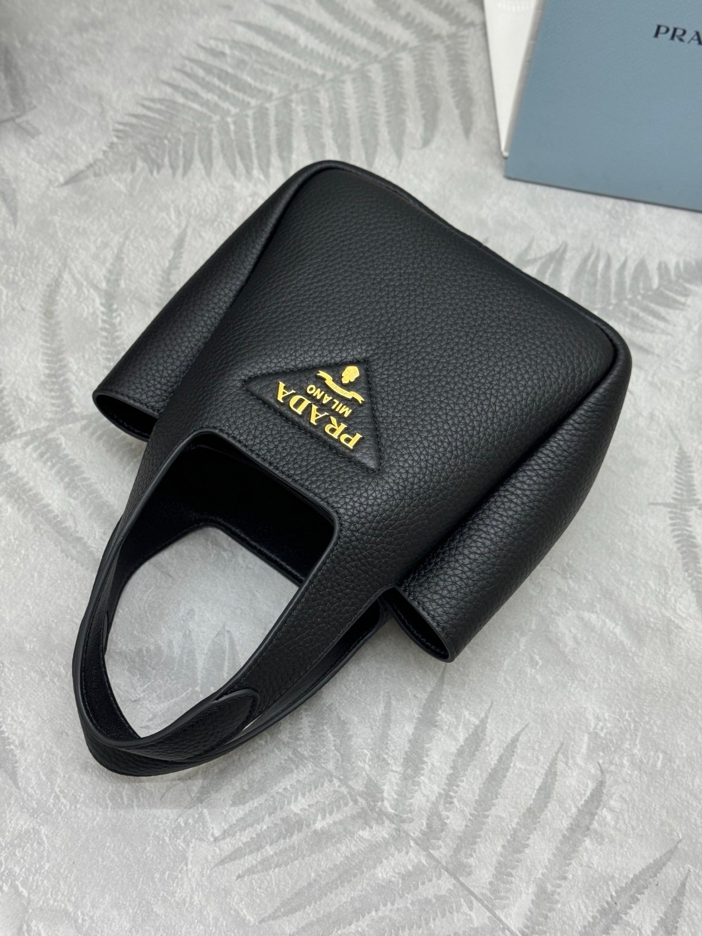 PRADA 25S TOTE MINI BAG 18 IN BLACK CALFSKIN GOLD HARDWARE