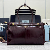 PRADA 25S BONNIE LARGE HANDBAG 38 IN BURGUNDY GLOSSY CALFSKIN GOLD HARDWARE