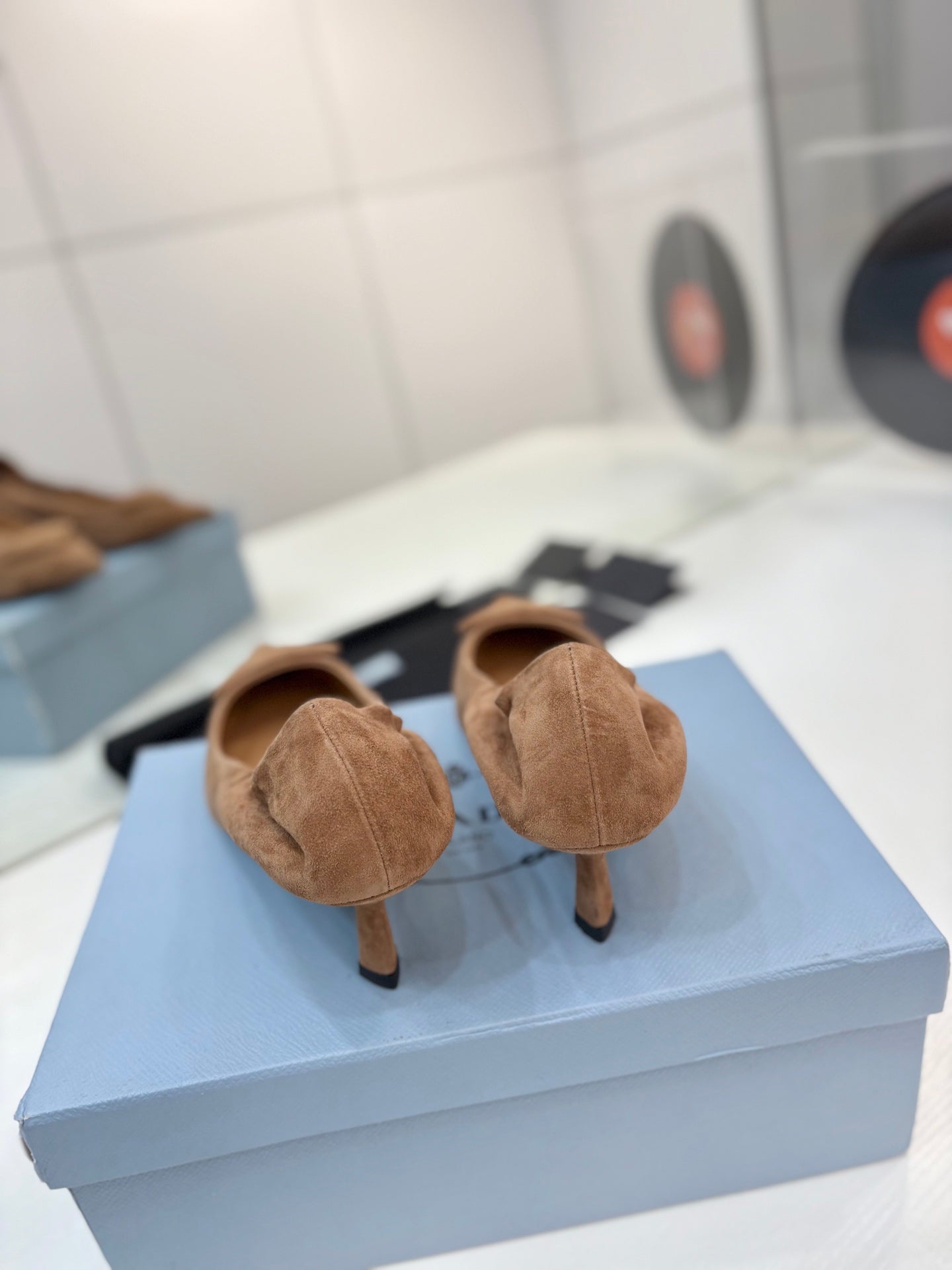 PRADA 26S PUMPS 55MM IN CARAMEL BROWN SUEDE WITH LOGO