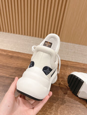 LV ARCHLIGHT SNEAKER IN WHITE MIX BLACK CALFSKIN AND MONOGRAM DENIM 101073