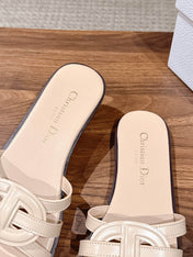 DIOR 26S SLIDE SANDALS IN BEIGE CLUB WOVEN CALFSKIN