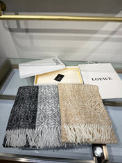 LOEWE 25S SCARF 180 IN CASHMERE WOOL 706573
