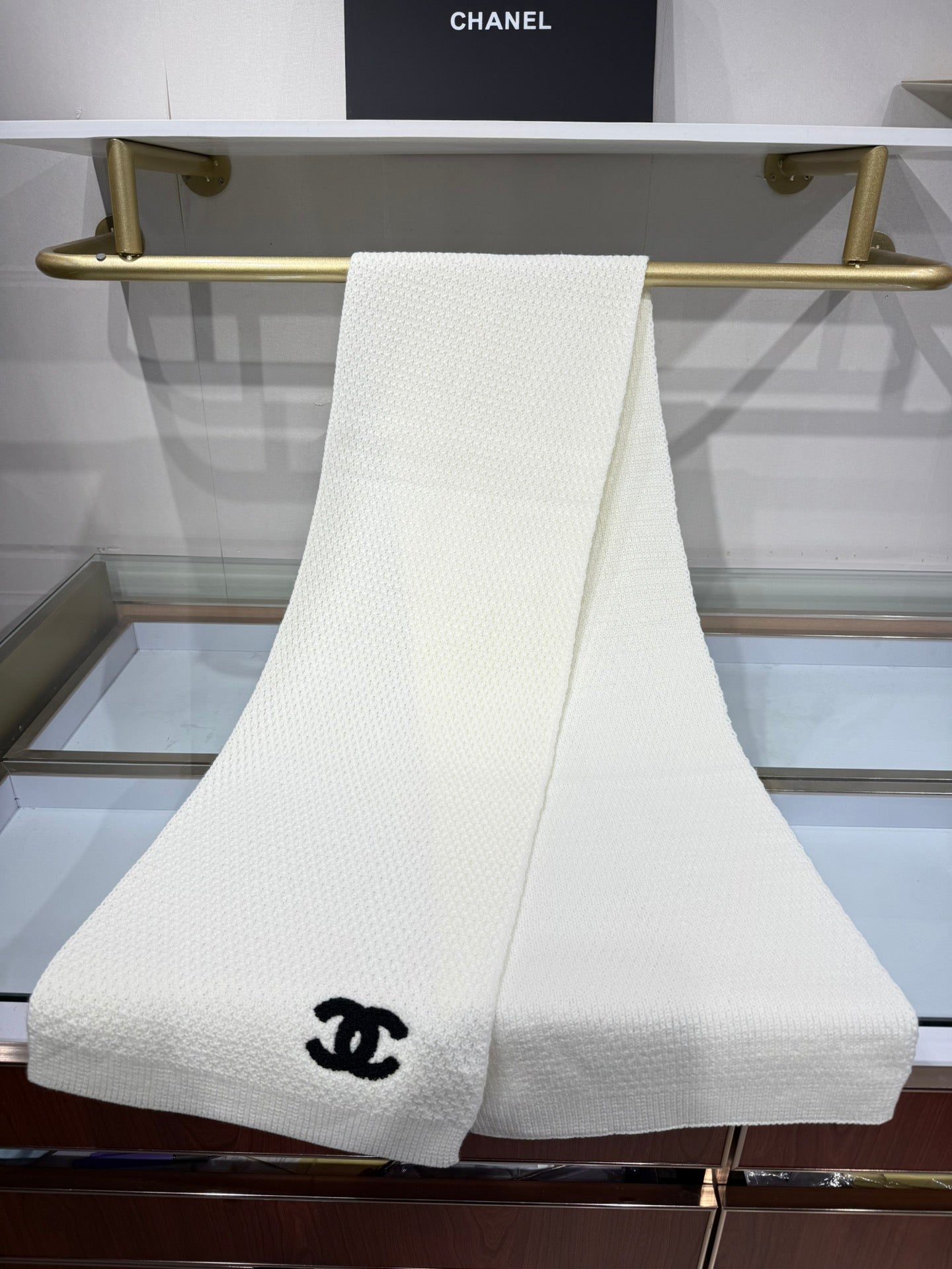 CHANEL 25S SCARF 175 CM IN  WOOL CASHMERE 943086