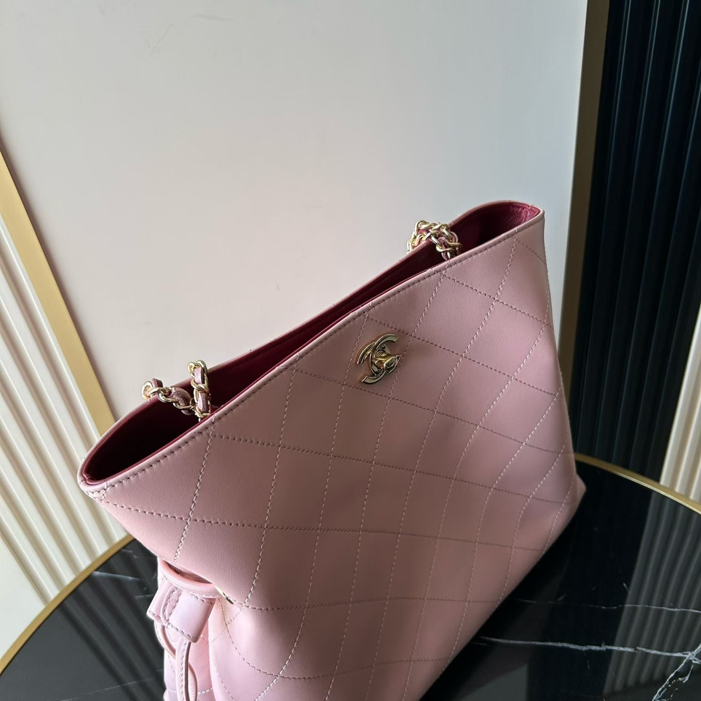 CHANEL 26S DRAWSTRING SHOPPING TOTE BAG 30 IN LIGHT PINK QUILTED LAMBSKIN