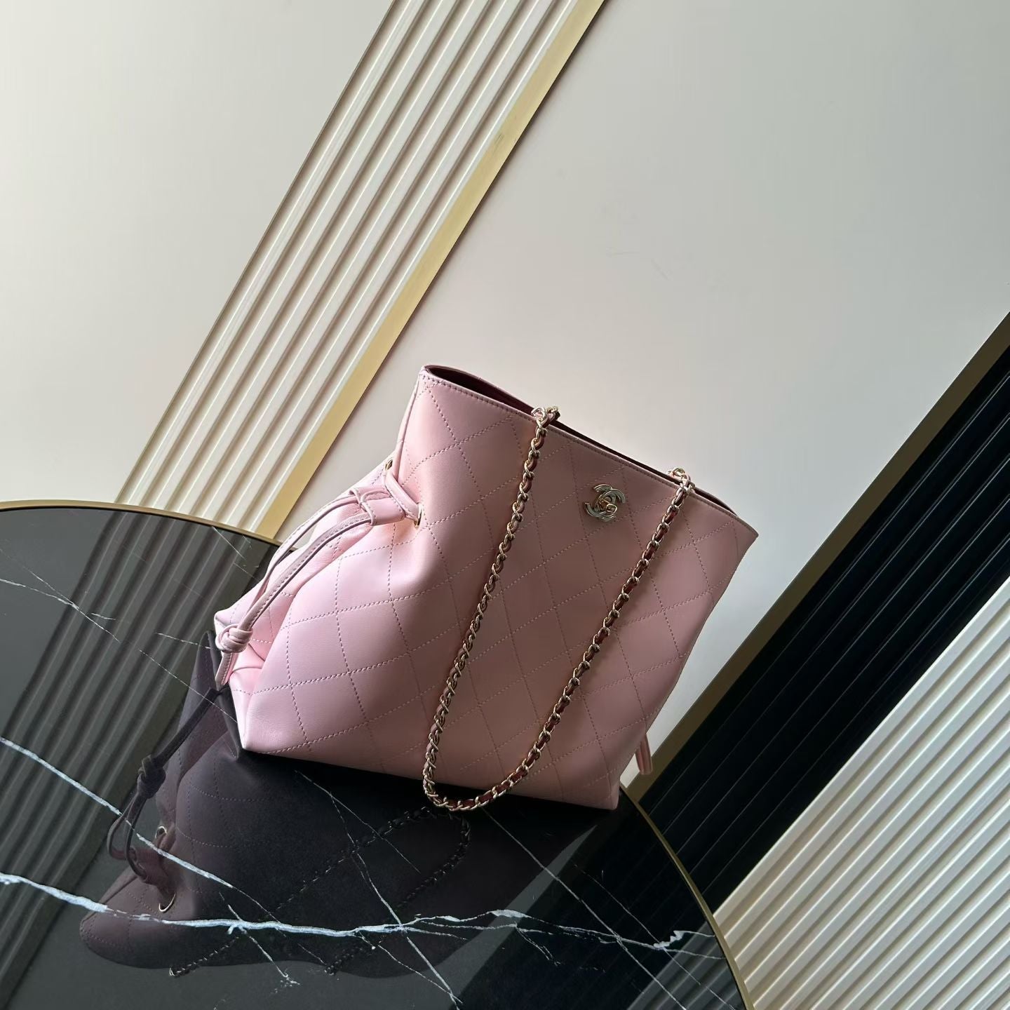 CHANEL 26S DRAWSTRING SHOPPING TOTE BAG 30 IN LIGHT PINK QUILTED LAMBSKIN
