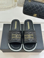 DIAMOND QUILTED CHAIN LAZY SLIPPERS IN BLACK LAMBSKIN