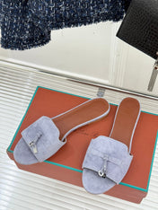 FLAT SANDALS IN GREY SUEDE AND LAMBSKIN