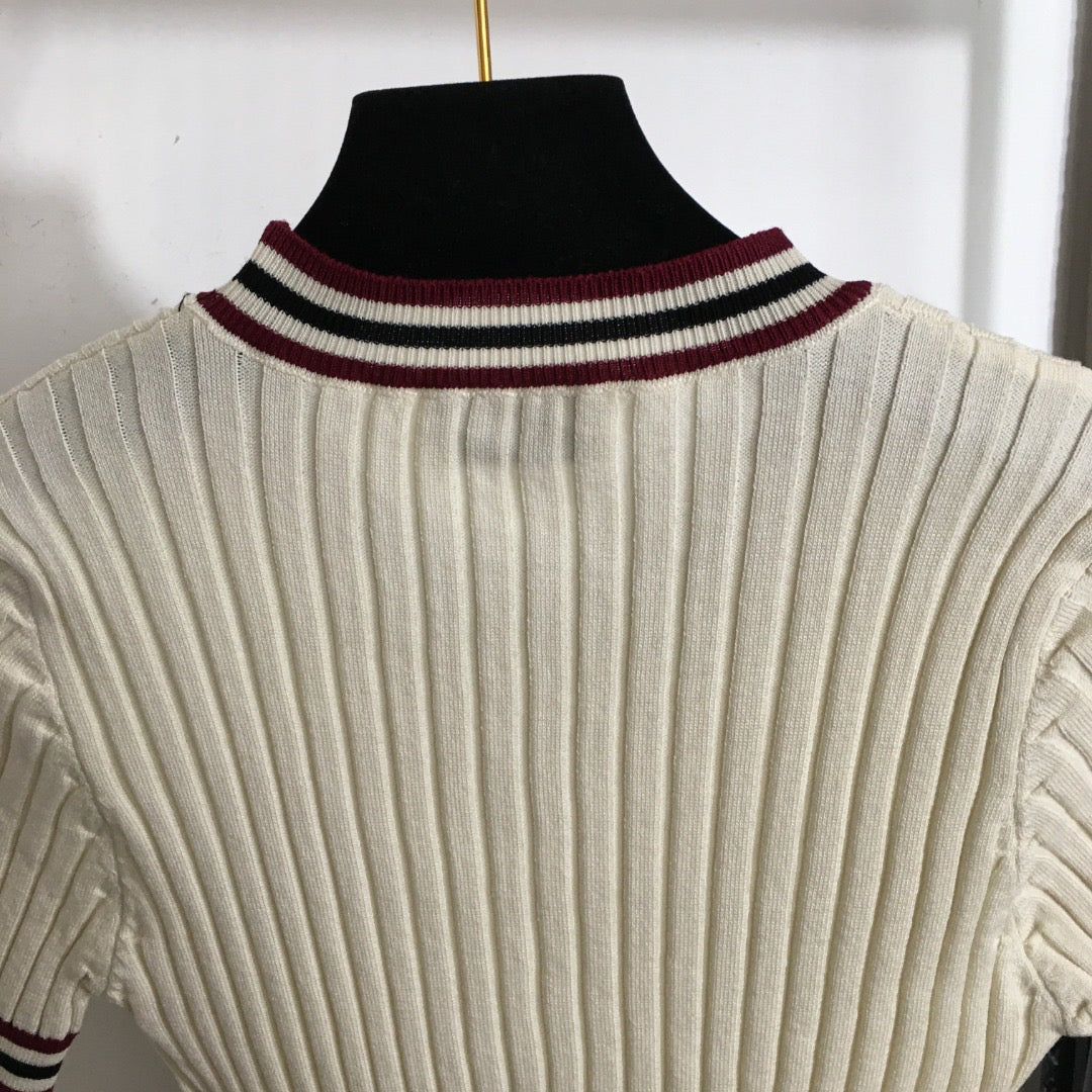 MIUMIU SHORT-SLEEVE KNIT TOP STYLE 296