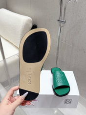 LOEWE 25 FLAT SLIPPERS VIBRANT GREEN CALFSKIN