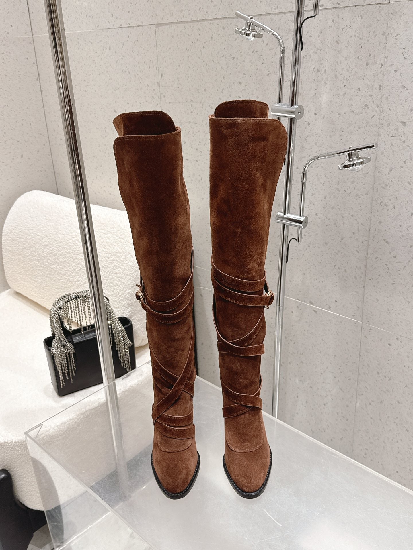 YSL 26S JANIS KNEE-HIGH BOOTS 90 MM IN BROWN SUEDE