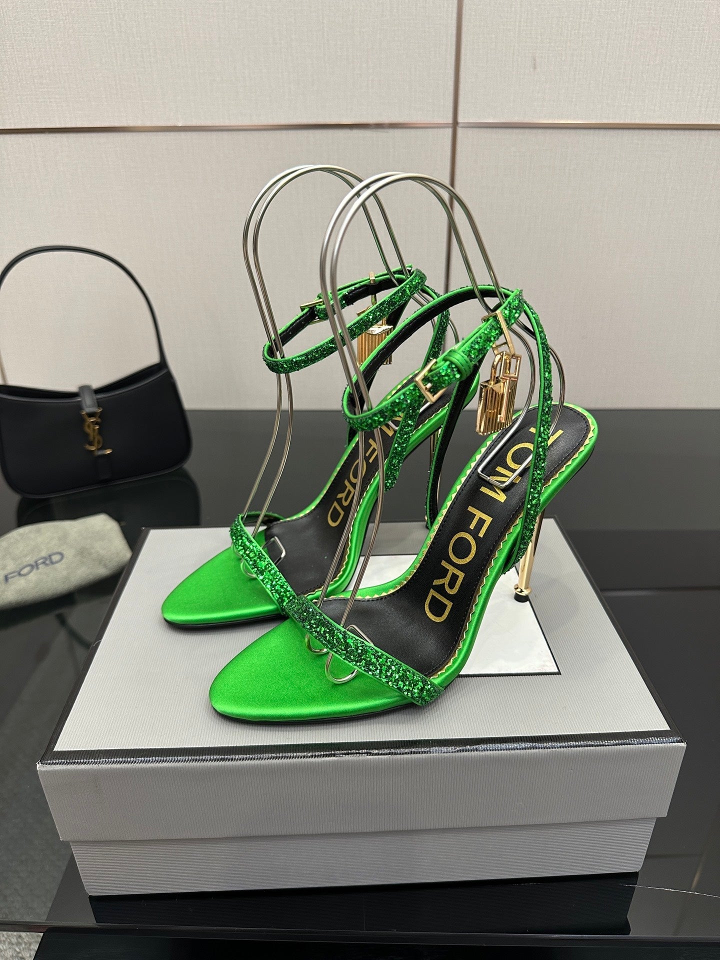 TOM FORD 26S HEELED SANDALS 100 MM IN GREEN CALFSKIN
