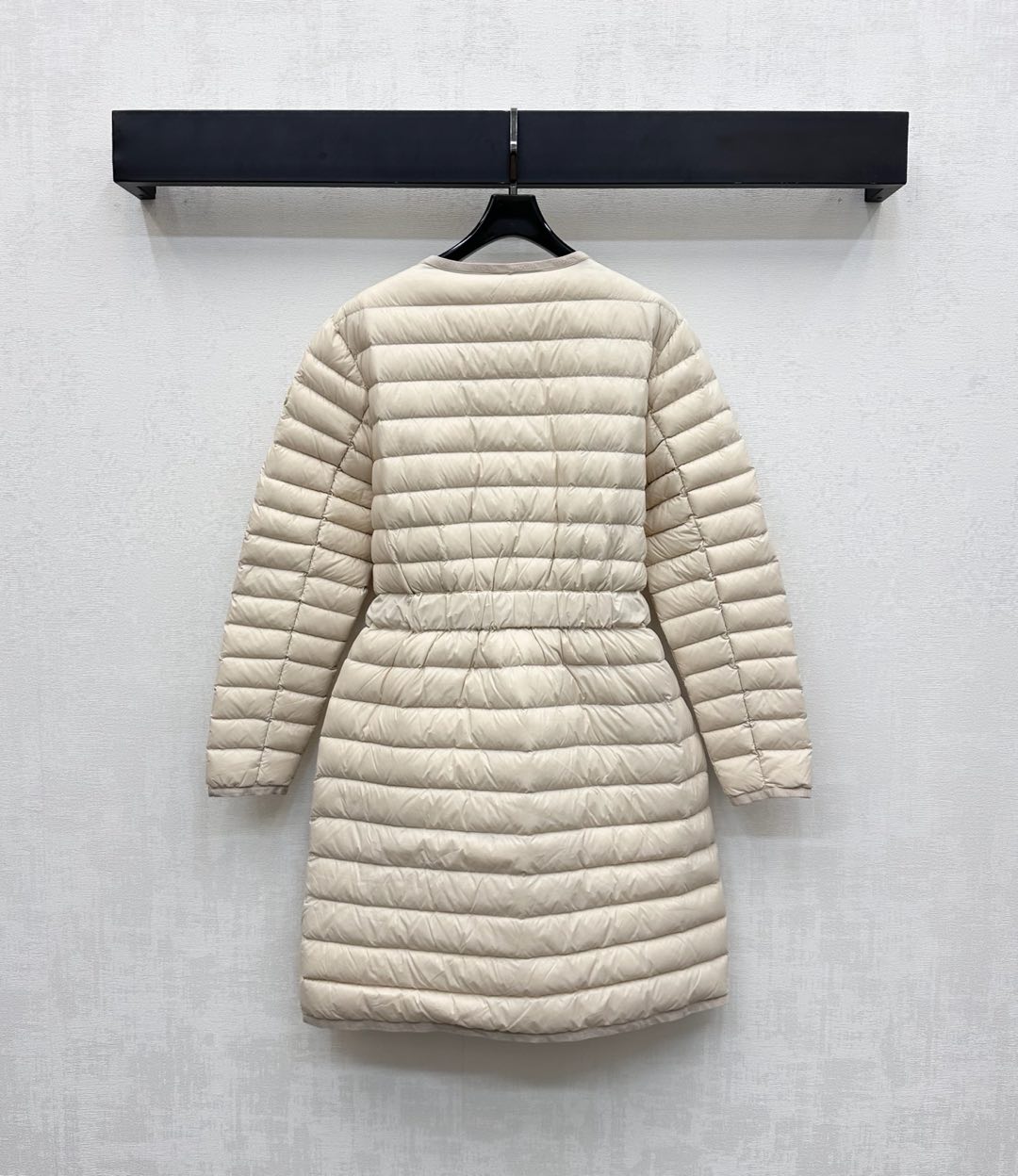 MONCLER 25S LONG PUFFER COAT 304891